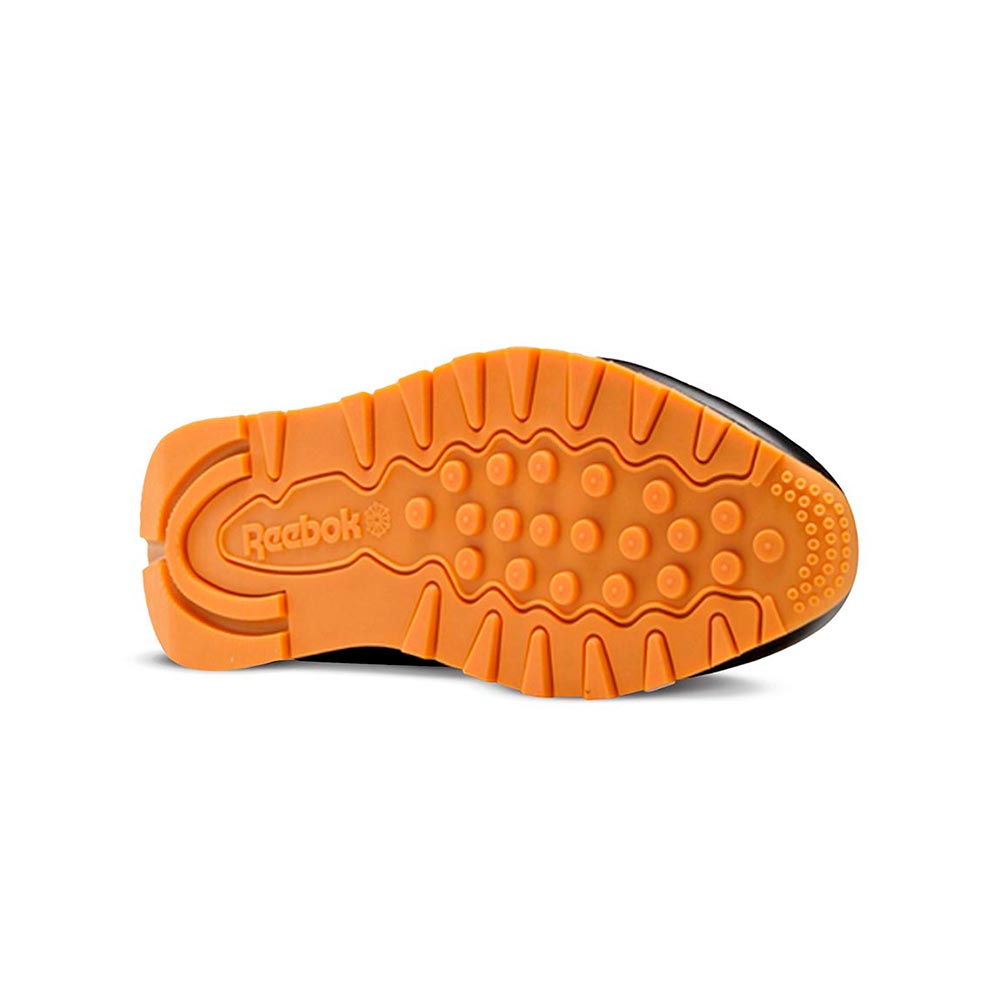Classic Leather Reebok Shoes image number 3