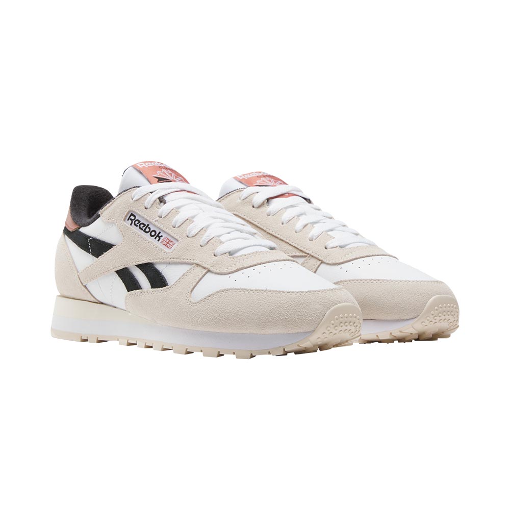 Classic Leather Reebok Shoes image number 2